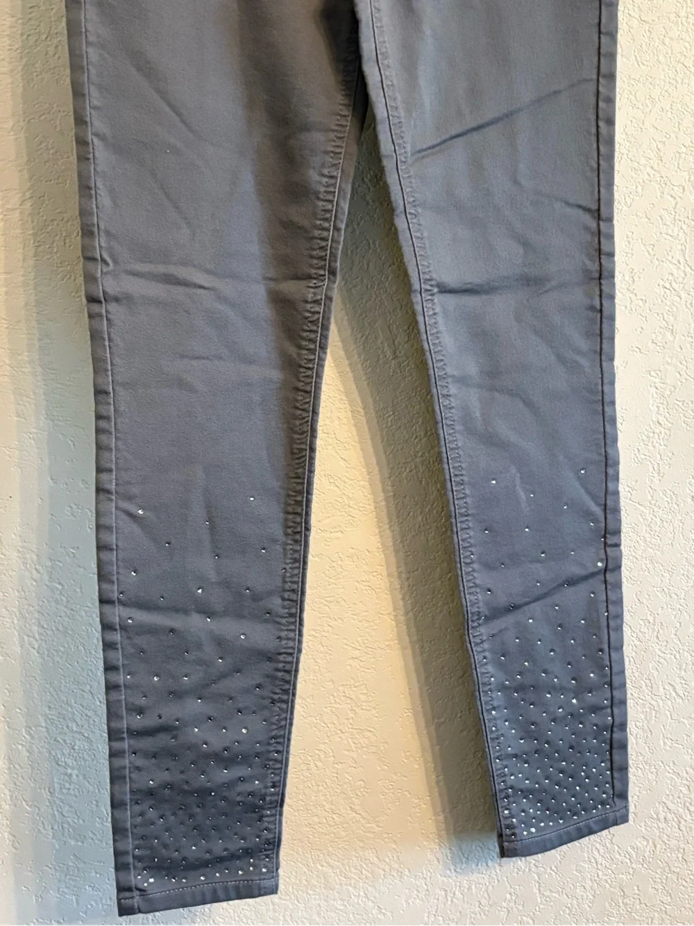 Girl’s Vintage Justice Gray Stretch Jeggings with Rhinestone Hem Detail, Sz. 12